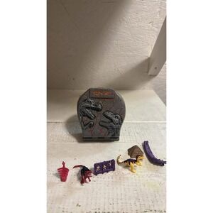 Primal Rage Sauron vs Diablo Pocket Compact - Mini Playset - 1997 - Complete